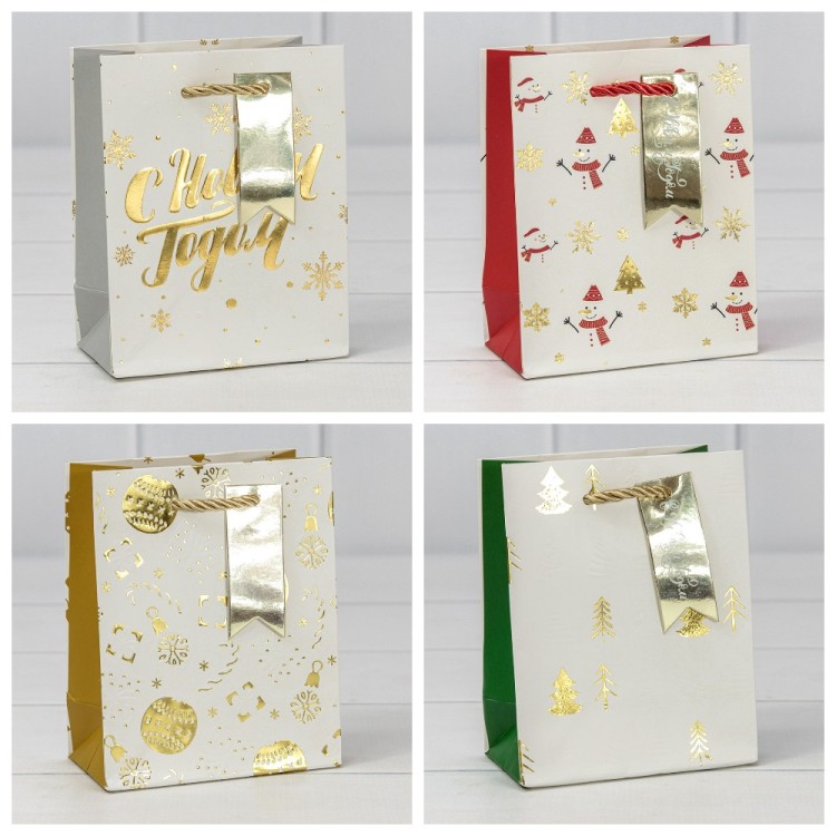 Пакет подарочный "Новый год" (микс 401) 12*15*6,7 210г 1/20 1/480 Арт: 300401H