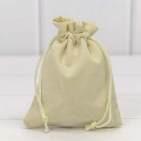 Мешочки бархатные 10*12 Бежевый 1/50 1/2000 Арт: 000811I/22