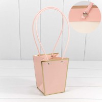 Пакет подарочный "Ваза для цветов" 15,5*13*9,5 260г с золотой рамкой Розовый 1/10 1/150 Арт: 000172G/196